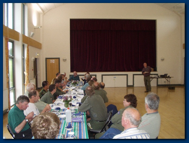 600x449 pixels (121K)